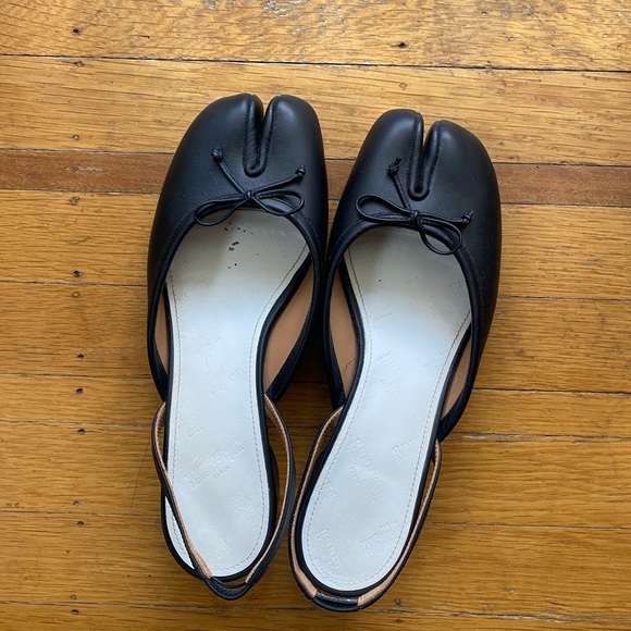 MM6 Maison Martin Margiela Shoes - MM6 Maison Margiela Tabi Kitten Sandals